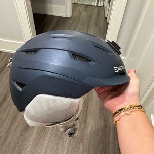SMITH Liberty Protective Helmet